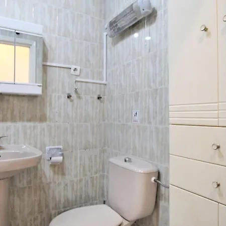 2 Bedroom Stunning In Apartment Torrevieja